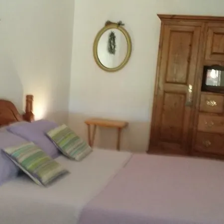 Le Petit Vigneron Apartamento Capestang